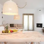 Mykonos Stay Homm